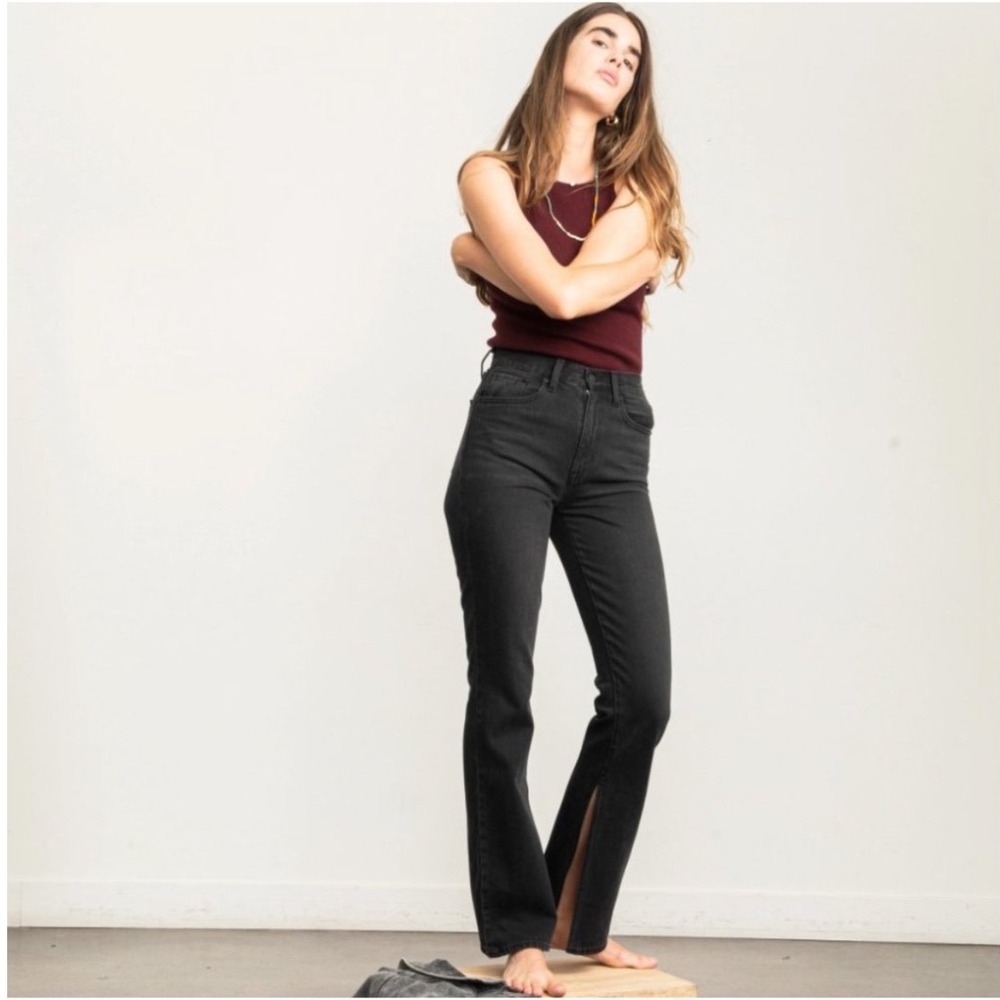 Pistola NWT Women's Alexa High Rise Slim Flare Jeans Black Split Leg- Size 28